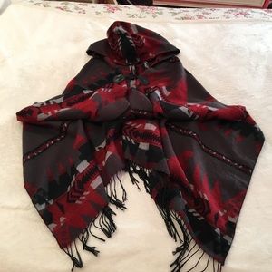Tribal print poncho - BRAND NEW